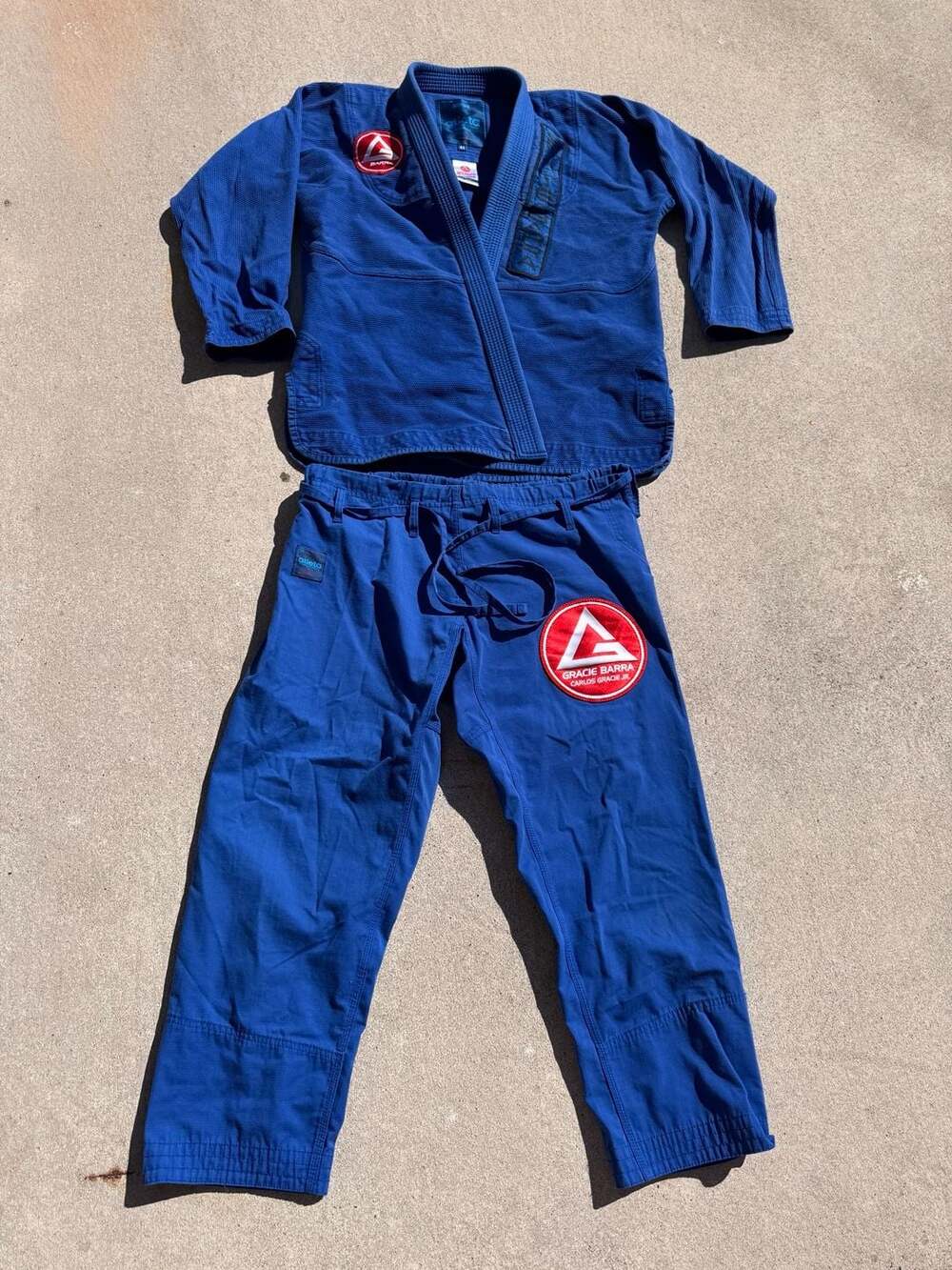Gracie Barra AtletaGB V3 Brazilian Jiu Jitsu Competition Kimono, Size A3
